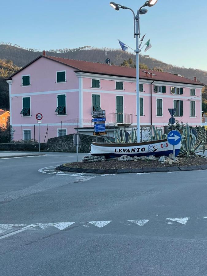 Appartamento Sole&Mare Levanto Luaran gambar